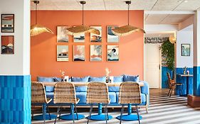 Hôtel Chromatics